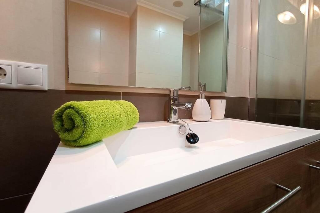 Apartamento Playa Foz Lejlighed Eksteriør billede